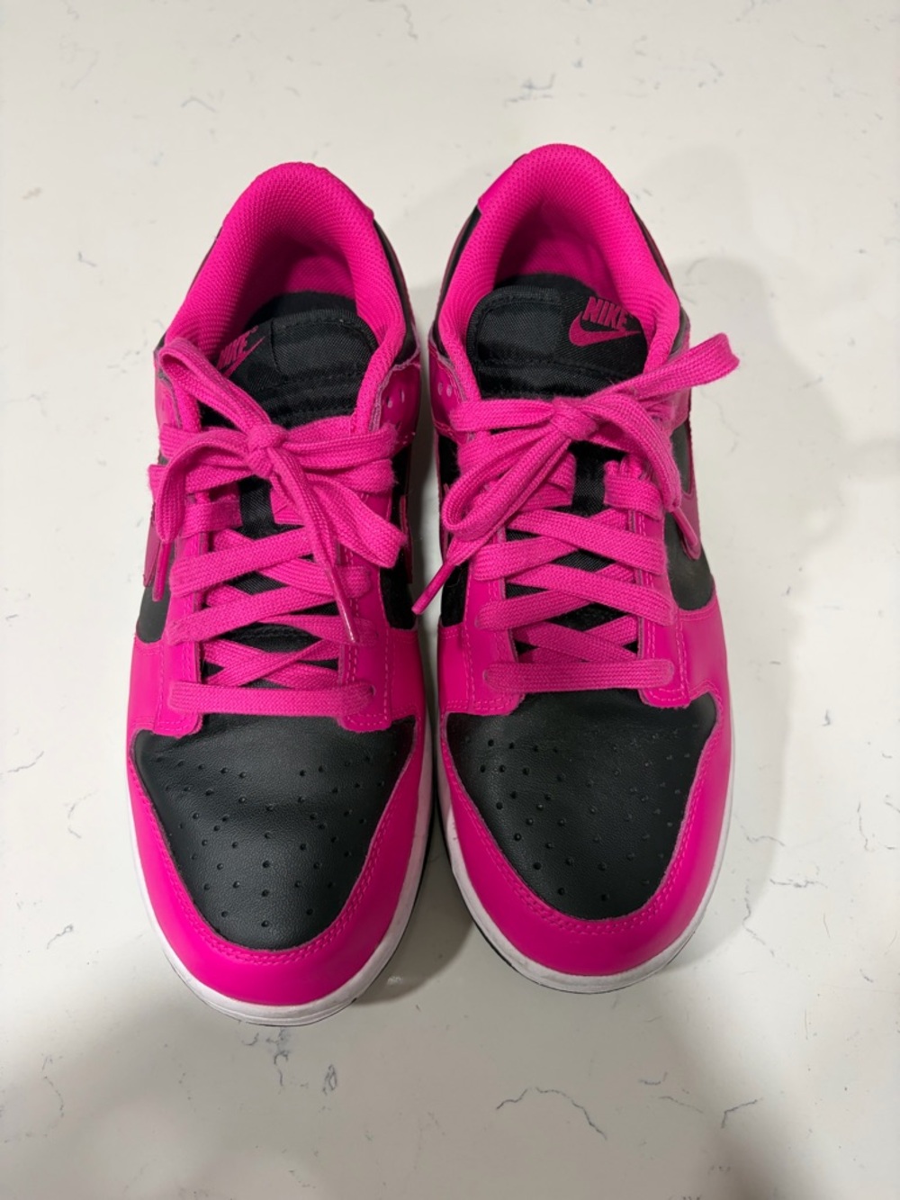 Nike Low Top Sneakers in Hot Pink and Black - Picture 3 of 3
